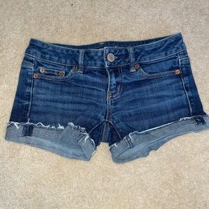 Low rise American Eagle denim shorts
